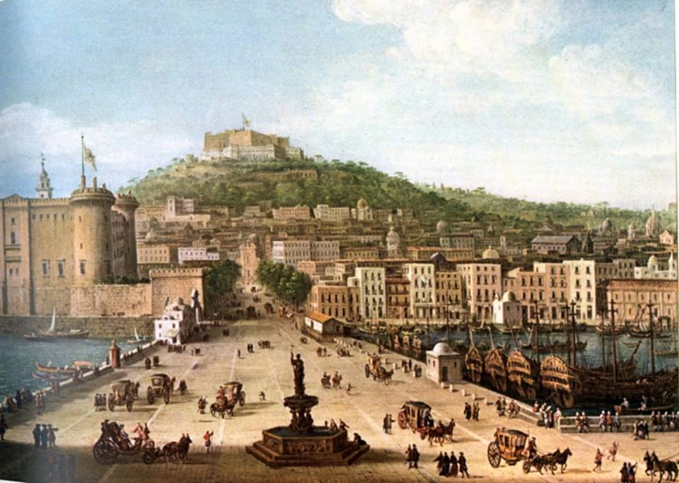 Veduta di Napoli dal molo del porto